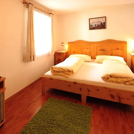 Apart Am Brunnen Ried im Oberinntal Room photo