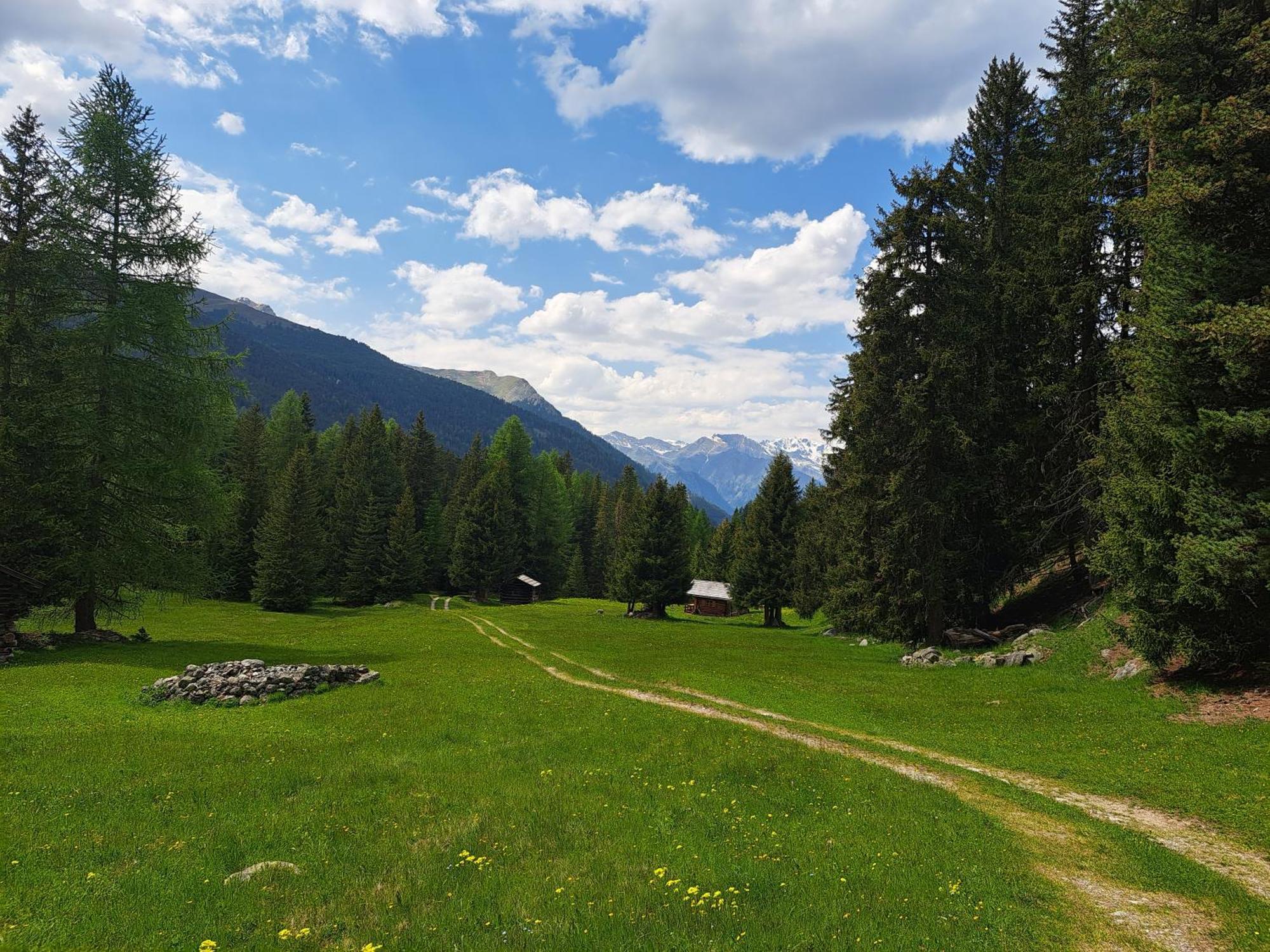 Am Brunnen Apartment Ried im Oberinntal